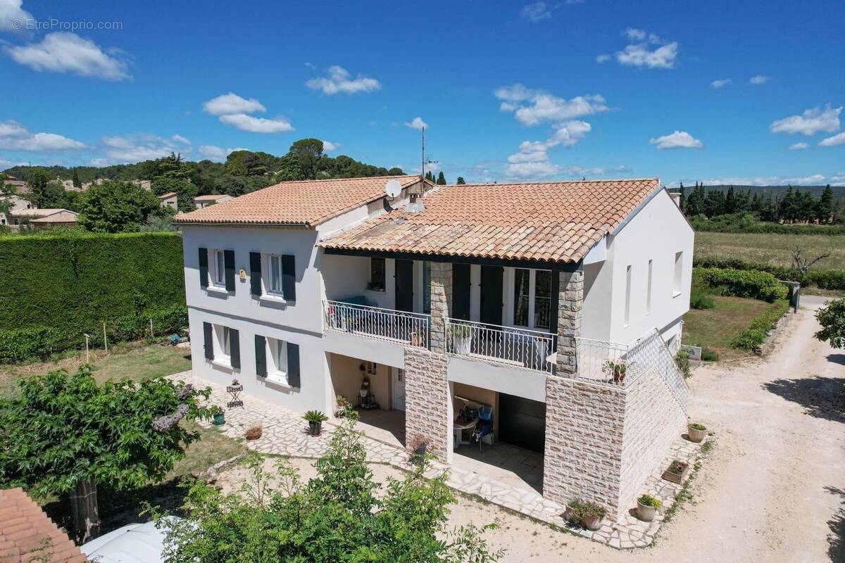 Maison à UZES