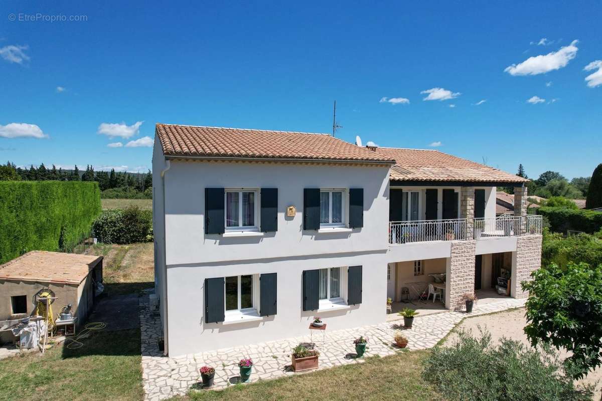 Maison à UZES