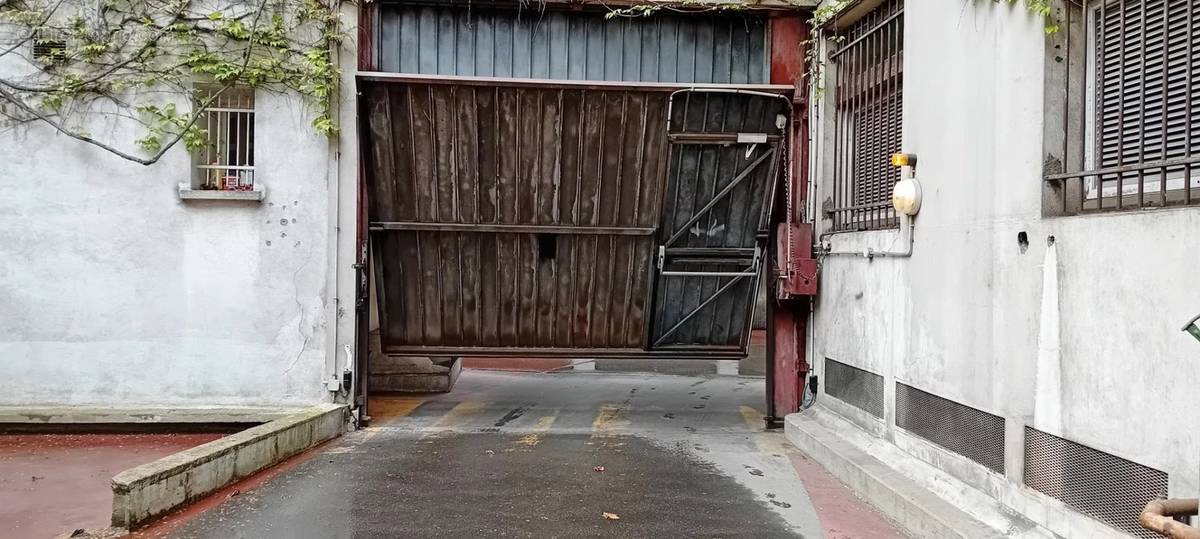 Parking à PARIS-10E