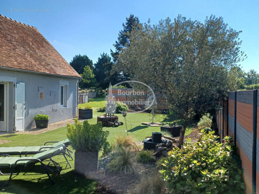 Maison à SAINT-AUBIN-SUR-LOIRE