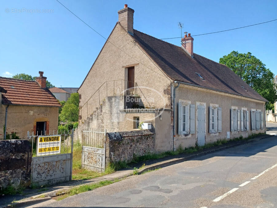 Maison à BOURBON-LANCY