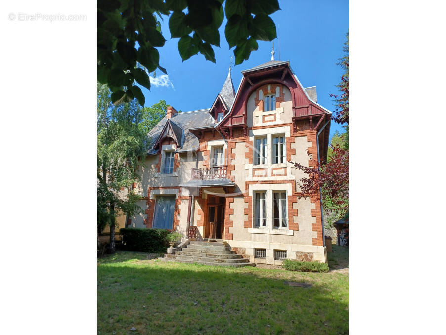 Maison à BOURBON-LANCY