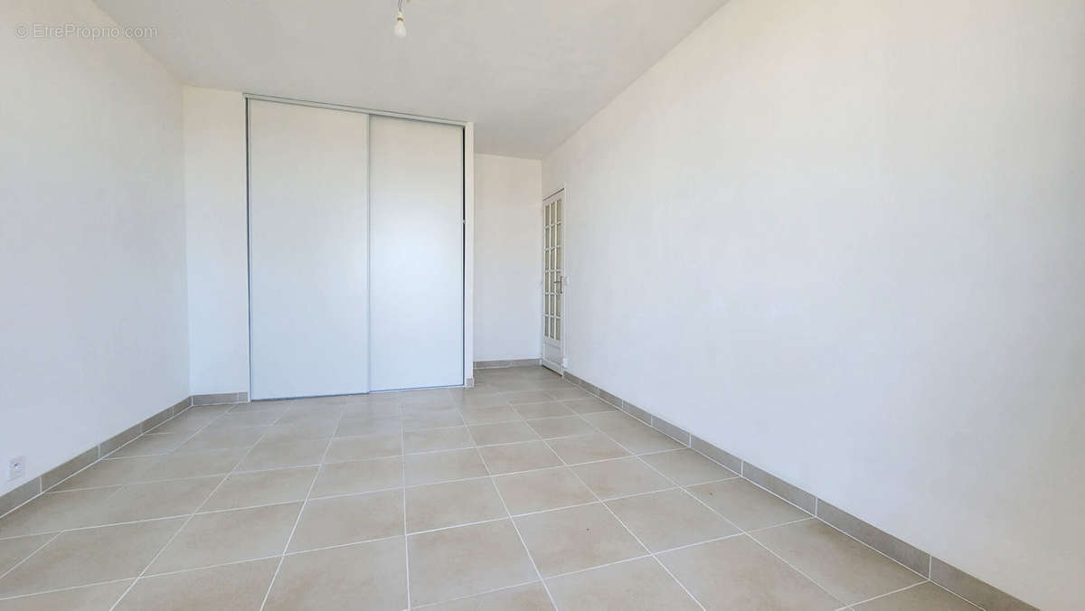 Appartement à MARSEILLE-10E