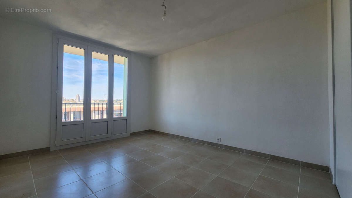 Appartement à MARSEILLE-10E