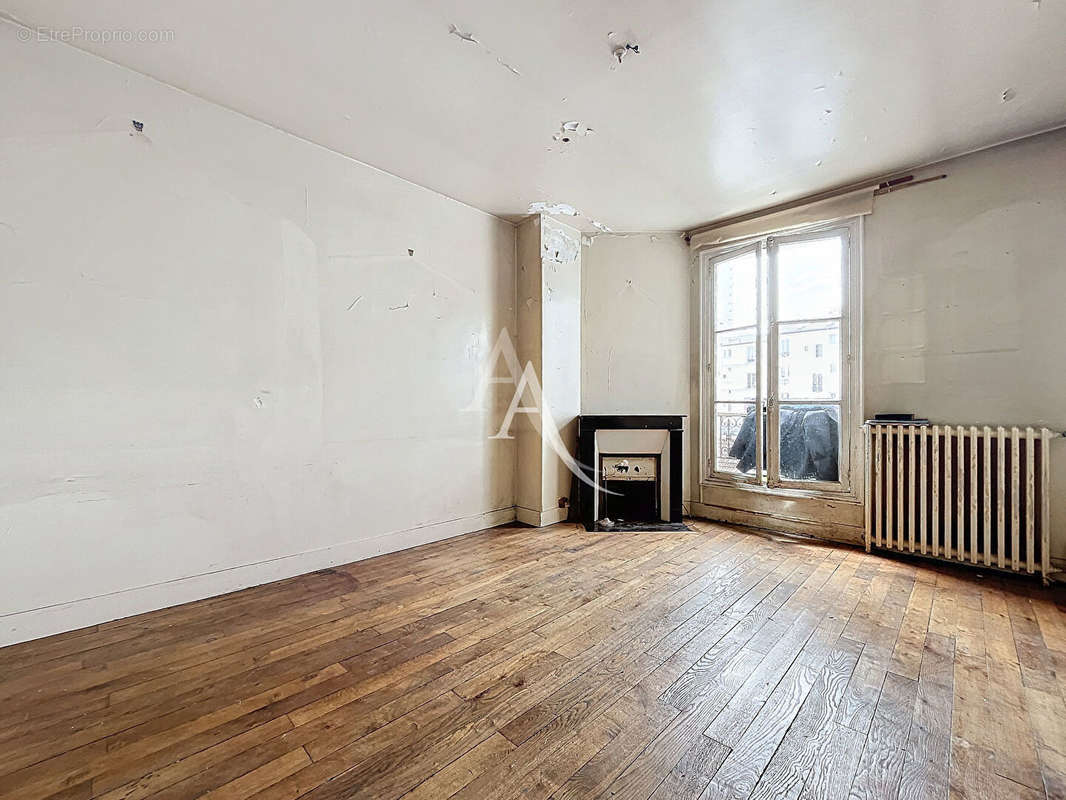 Appartement à PARIS-20E