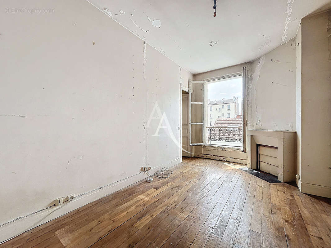 Appartement à PARIS-20E