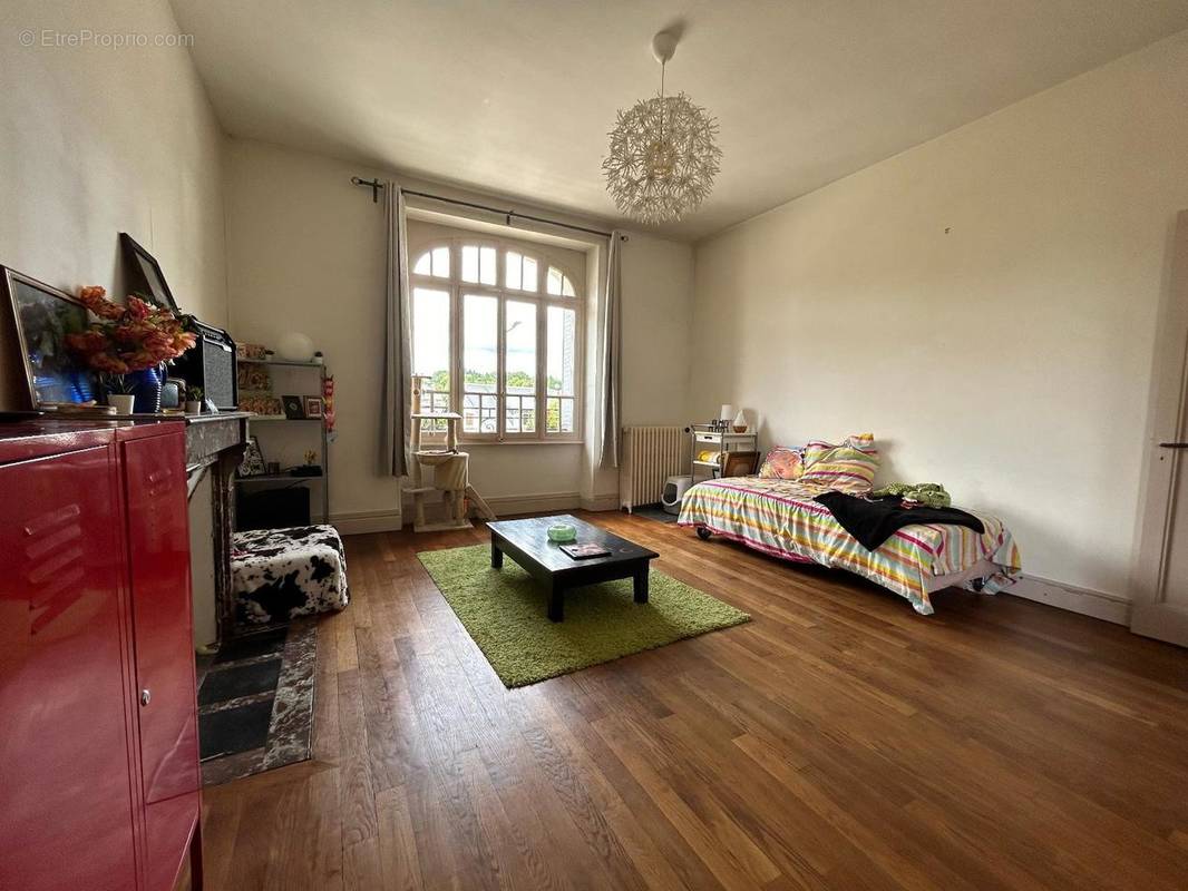   - Appartement à USSEL