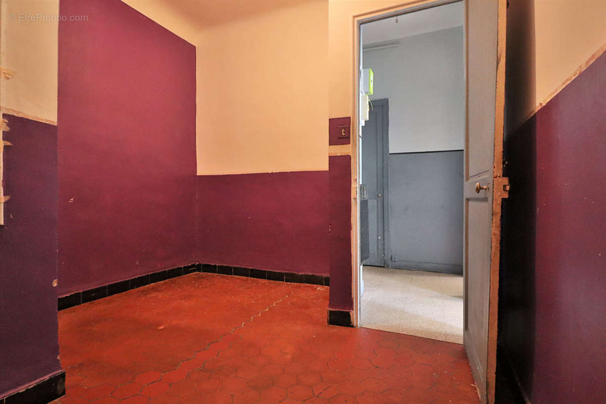 Appartement à MARSEILLE-3E