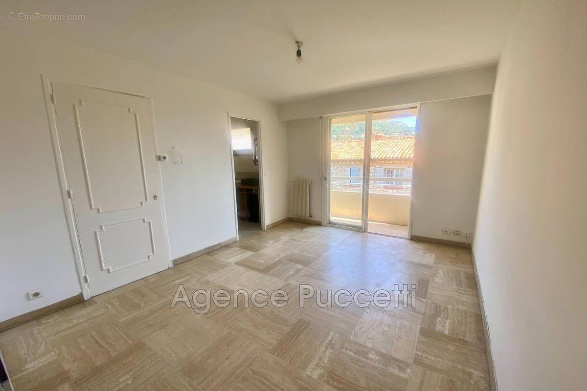 Appartement à VENCE