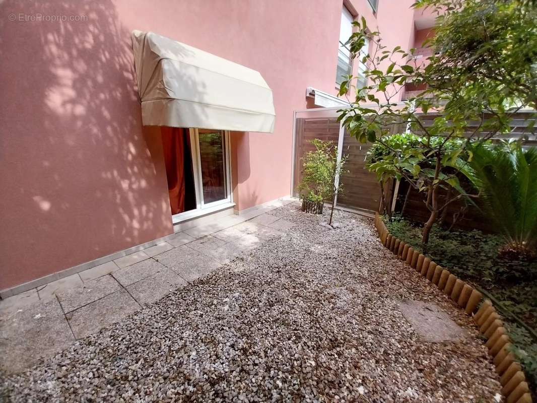 Appartement à MENTON