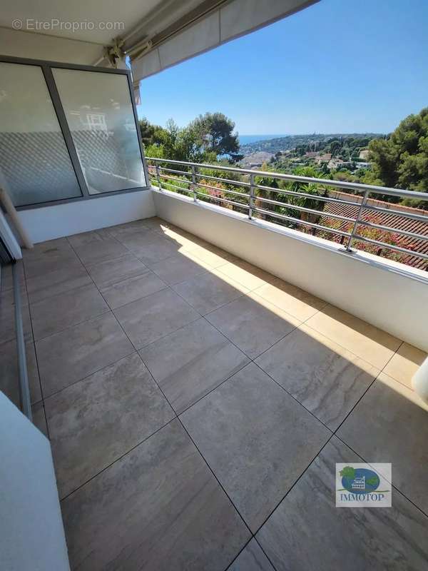 Appartement à ROQUEBRUNE-CAP-MARTIN