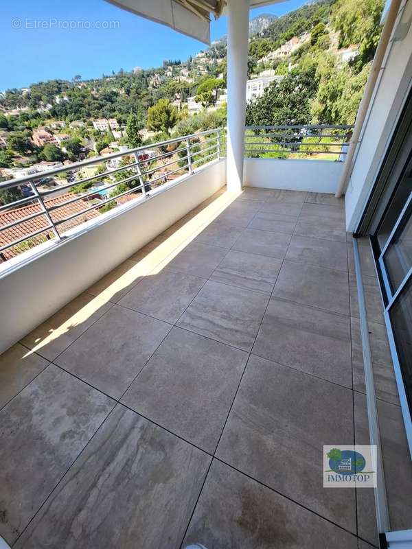 Appartement à ROQUEBRUNE-CAP-MARTIN