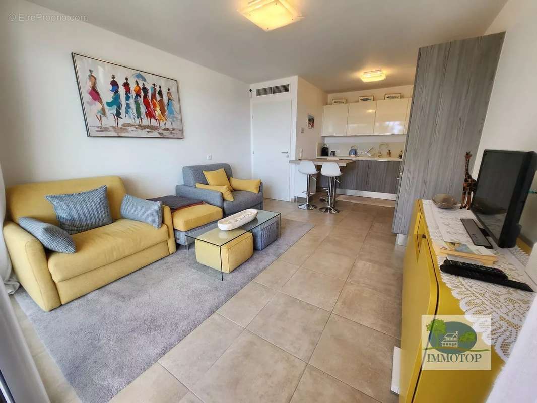 Appartement à ROQUEBRUNE-CAP-MARTIN