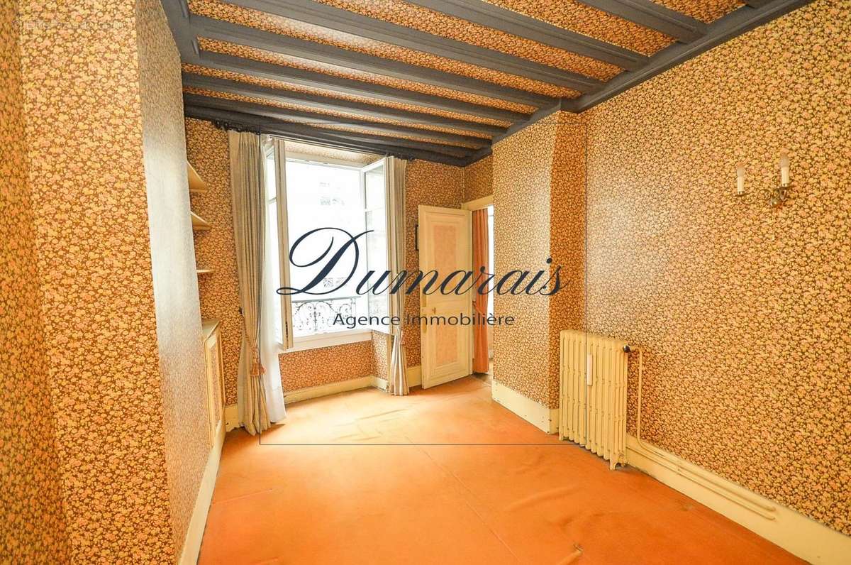 Appartement à PARIS-4E