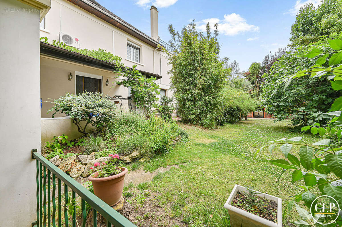 Maison à FONTENAY-SOUS-BOIS