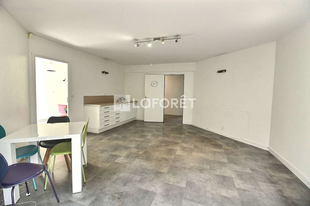 Appartement à BOIS-COLOMBES