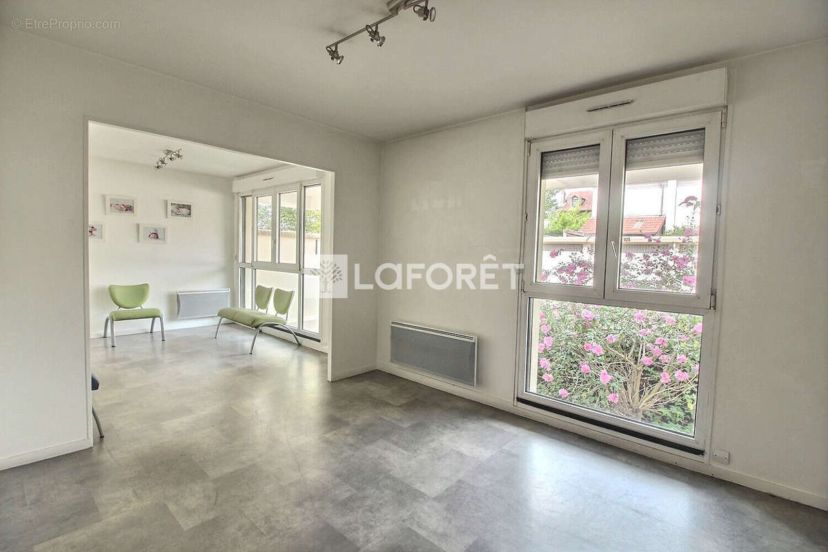 Appartement à BOIS-COLOMBES