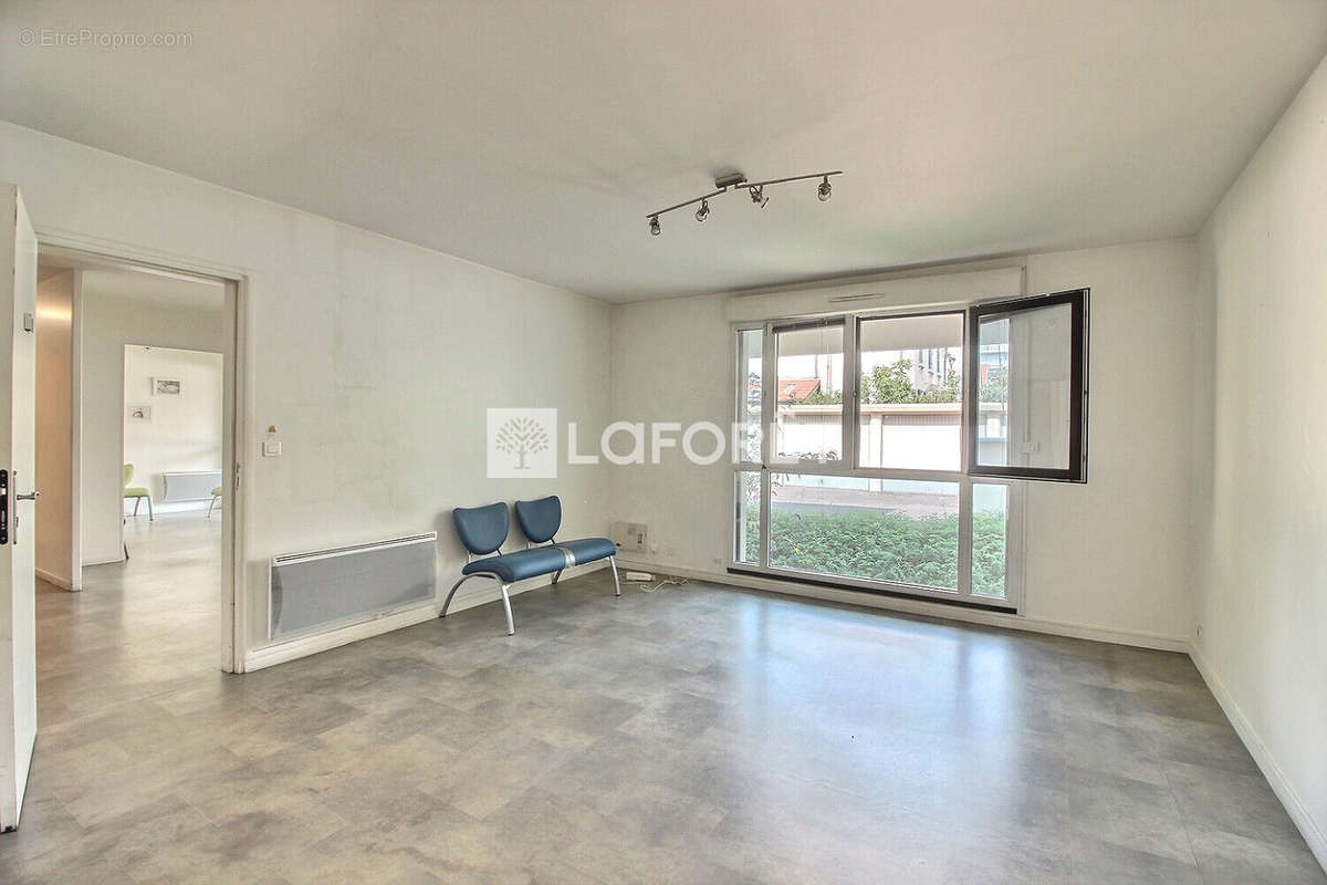 Appartement à BOIS-COLOMBES