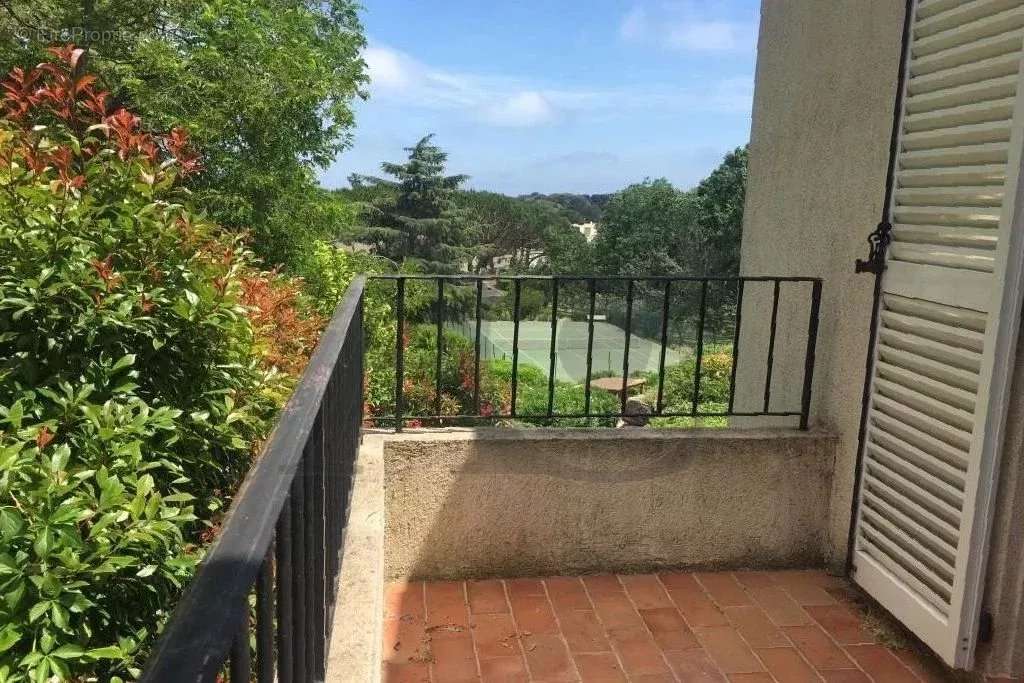 Appartement à VILLENEUVE-LOUBET