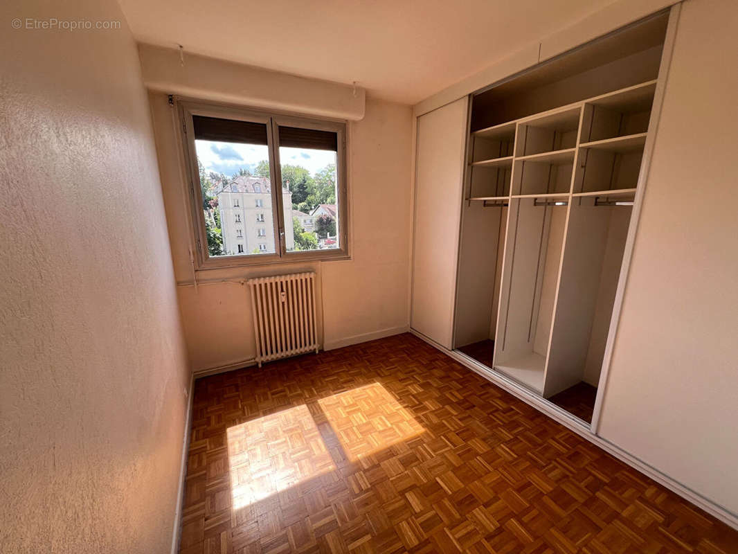 Appartement à LE RAINCY