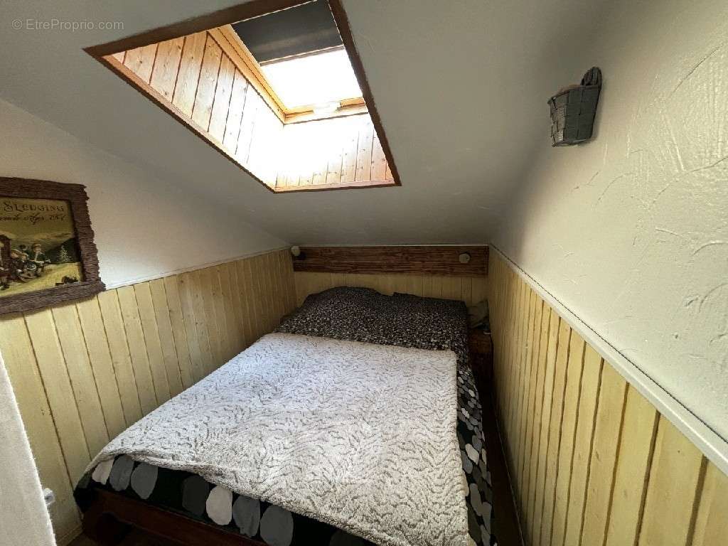 Appartement à MORILLON