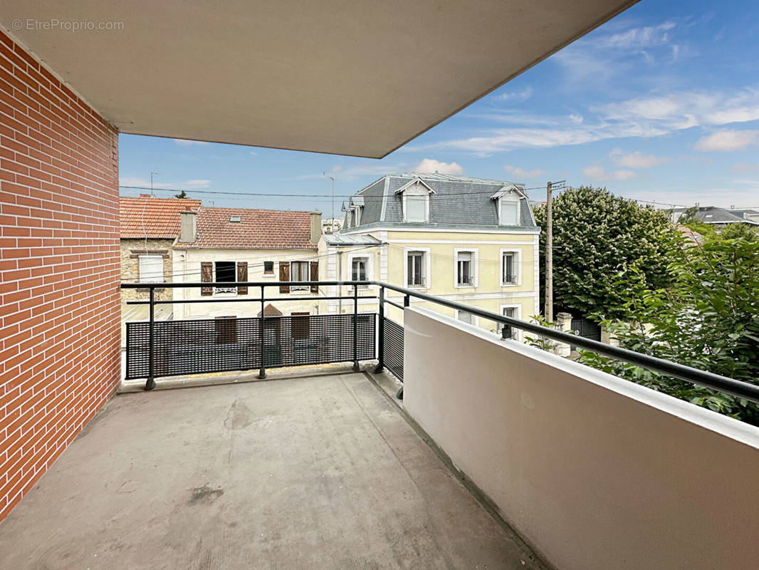 Appartement à CARRIERES-SOUS-POISSY