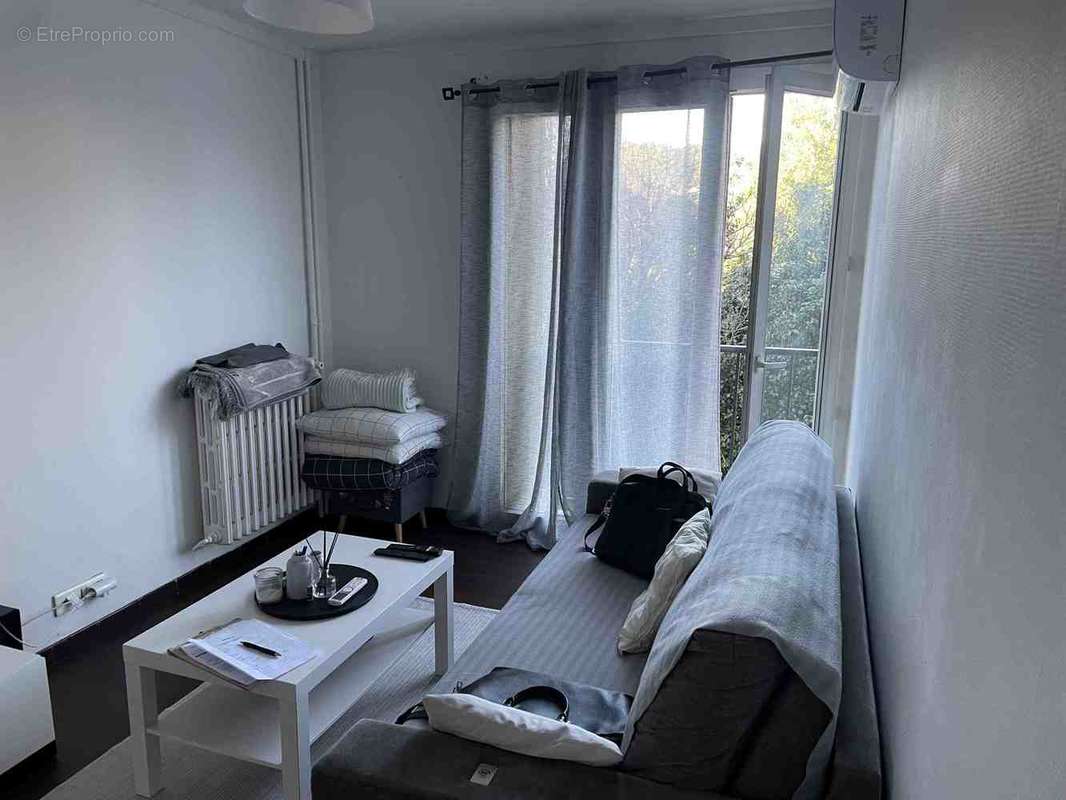 Appartement à MARSEILLE-12E