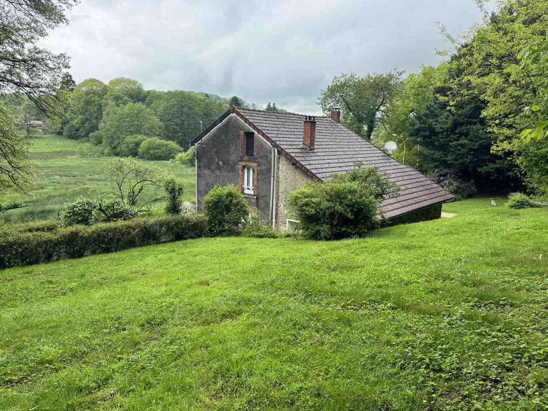 Maison à SAINT-DIZIER-LEYRENNE