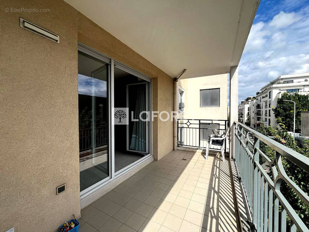 Appartement à LYON-8E