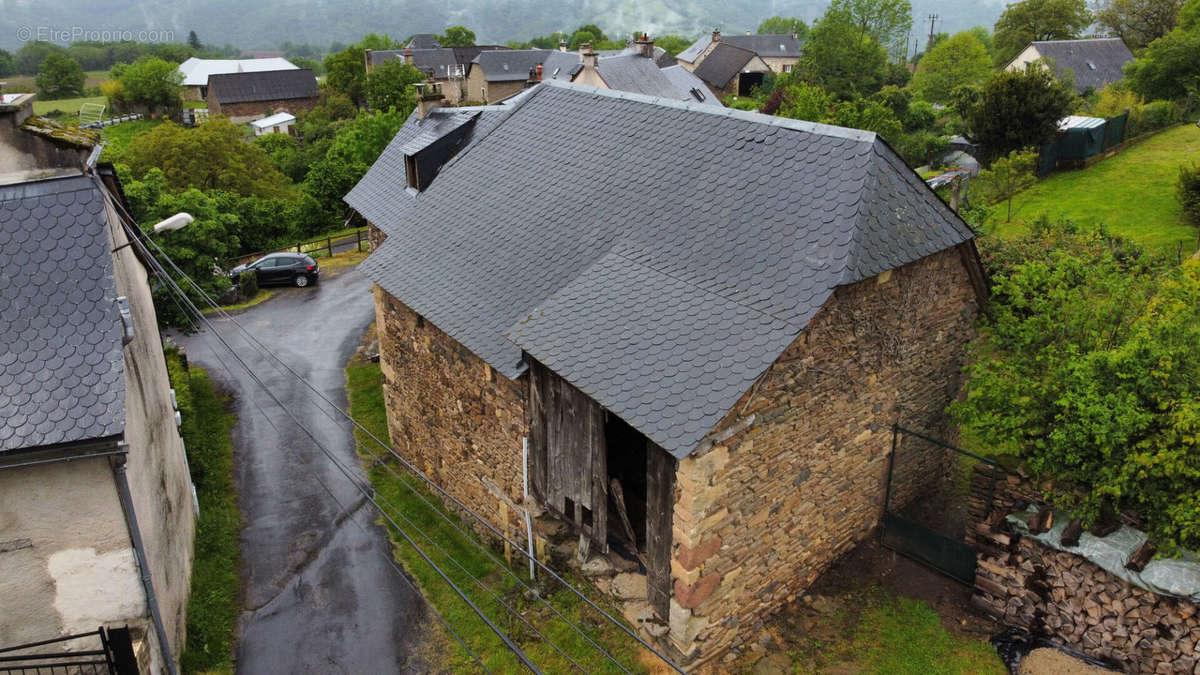 Autre à CASTELNAU-DE-MANDAILLES