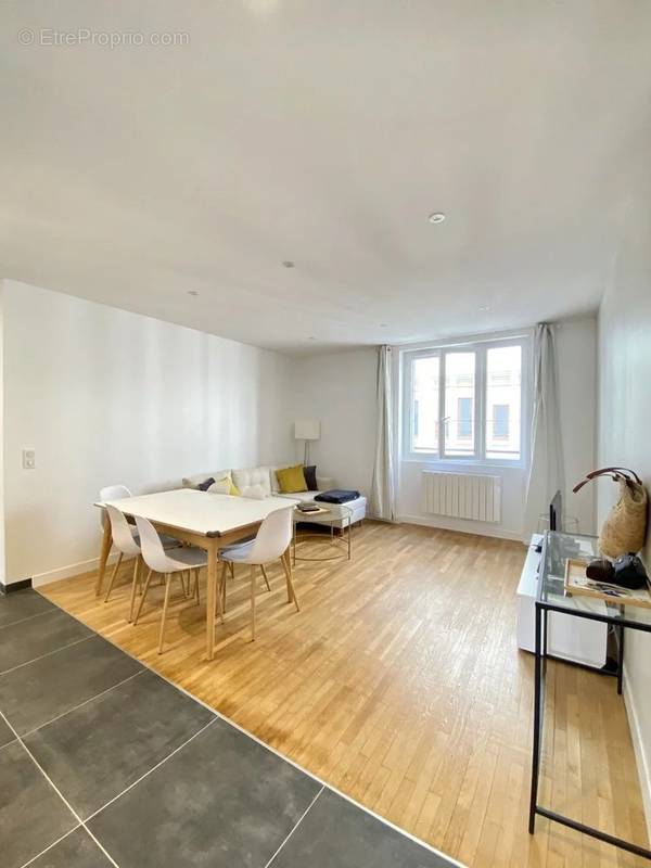 Appartement à LYON-7E