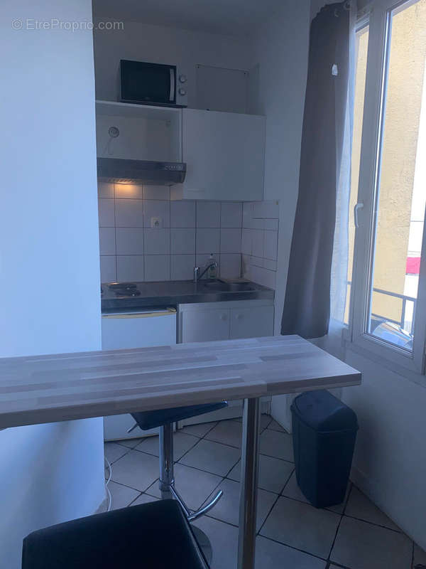 Appartement à AUBERVILLIERS