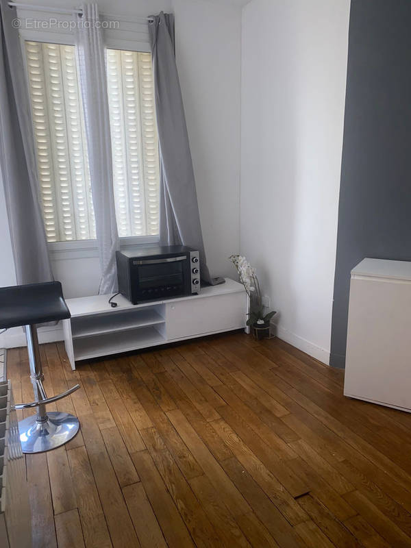 Appartement à AUBERVILLIERS