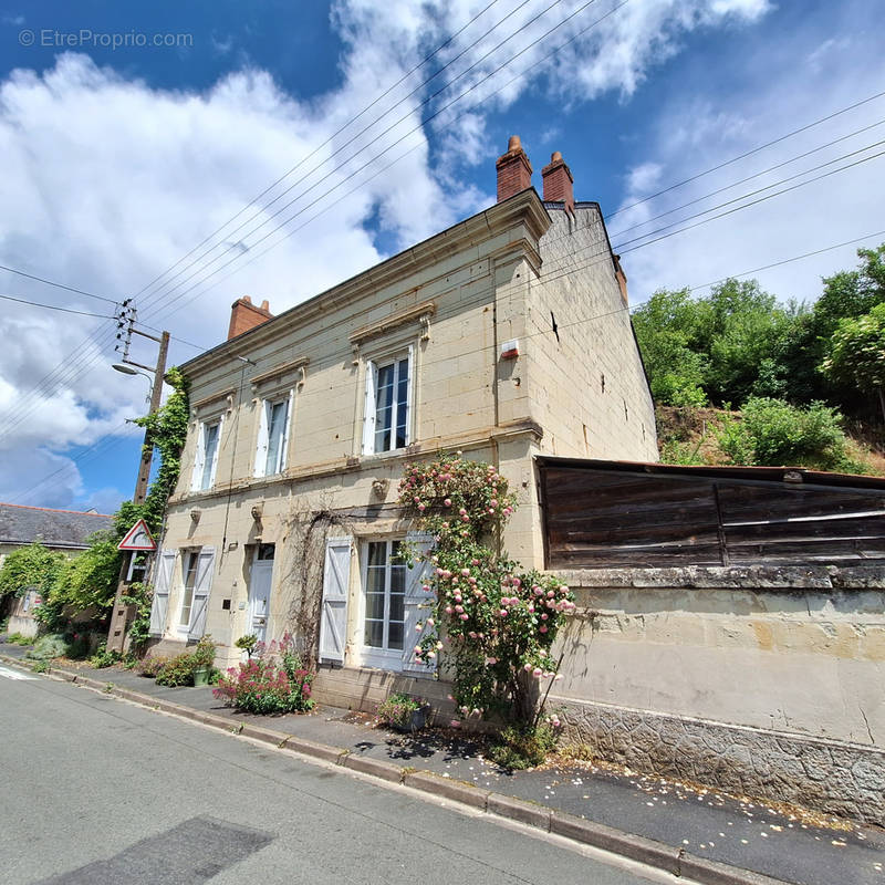 Maison à FONTEVRAUD-L&#039;ABBAYE