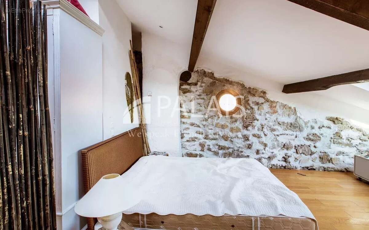 Appartement à VILLEFRANCHE-SUR-MER