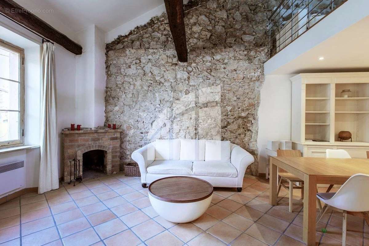 Appartement à VILLEFRANCHE-SUR-MER