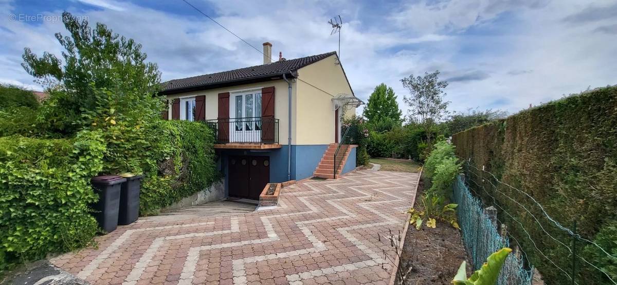 Maison à LA FERTE-SAINT-AUBIN