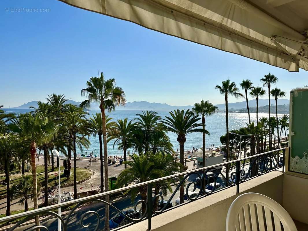 Appartement à CANNES