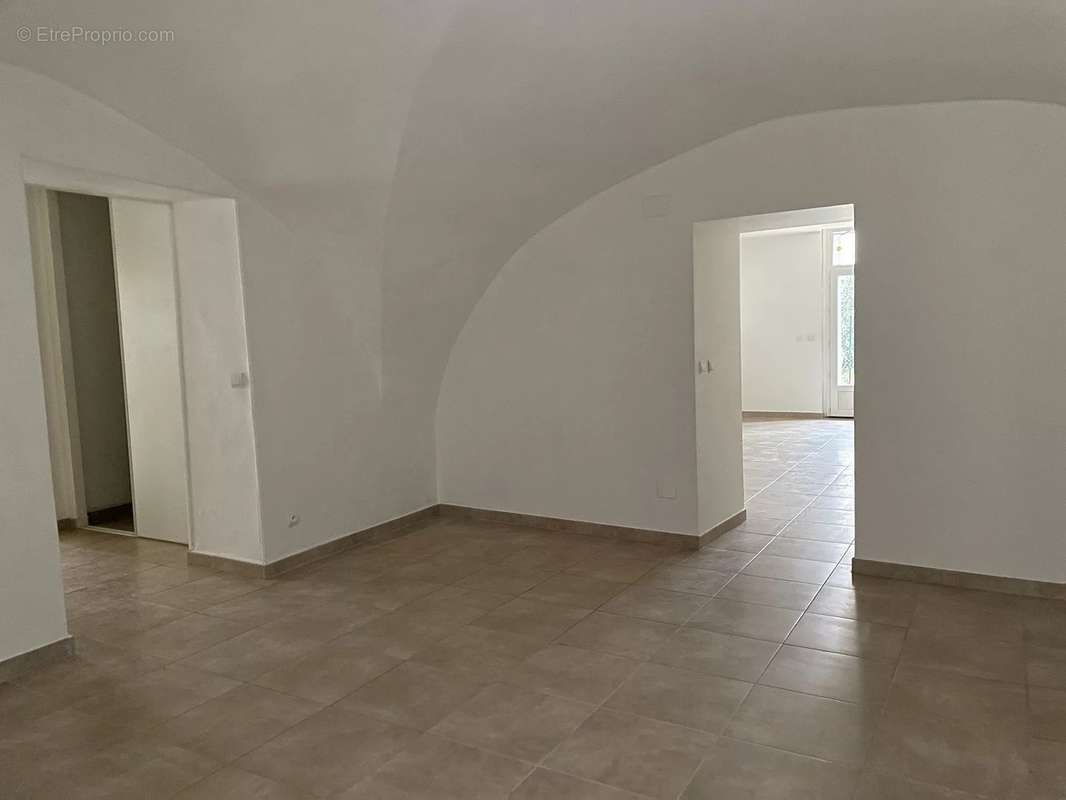 Appartement à GIGNAC