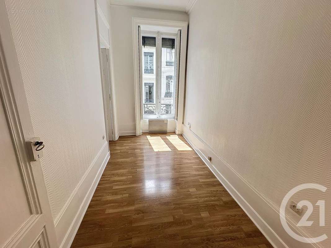 Appartement à LYON-1E