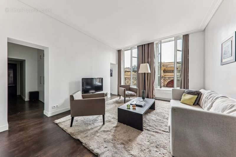 Appartement à PARIS-4E