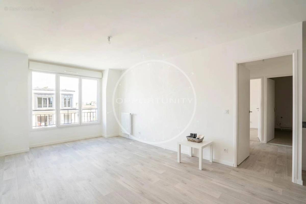 Appartement à LE BLANC-MESNIL