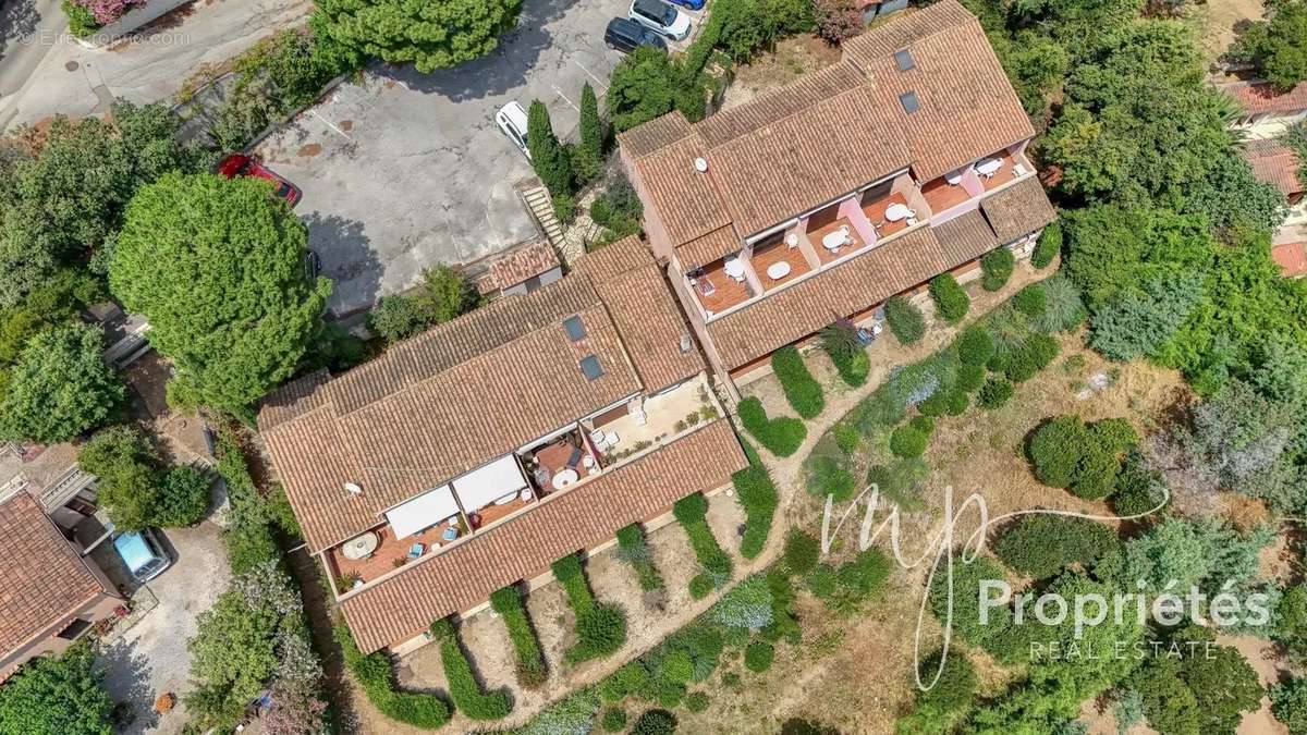 Appartement à LE LAVANDOU