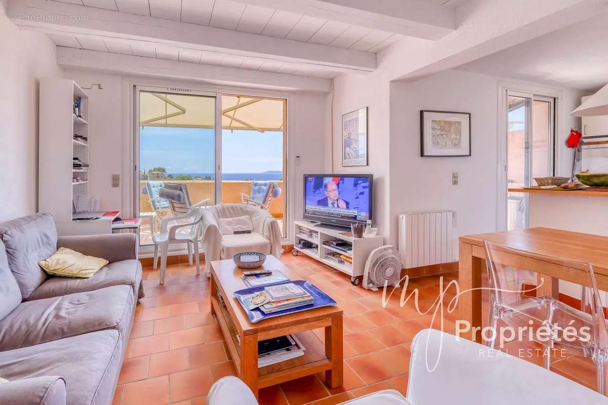 Appartement à LE LAVANDOU