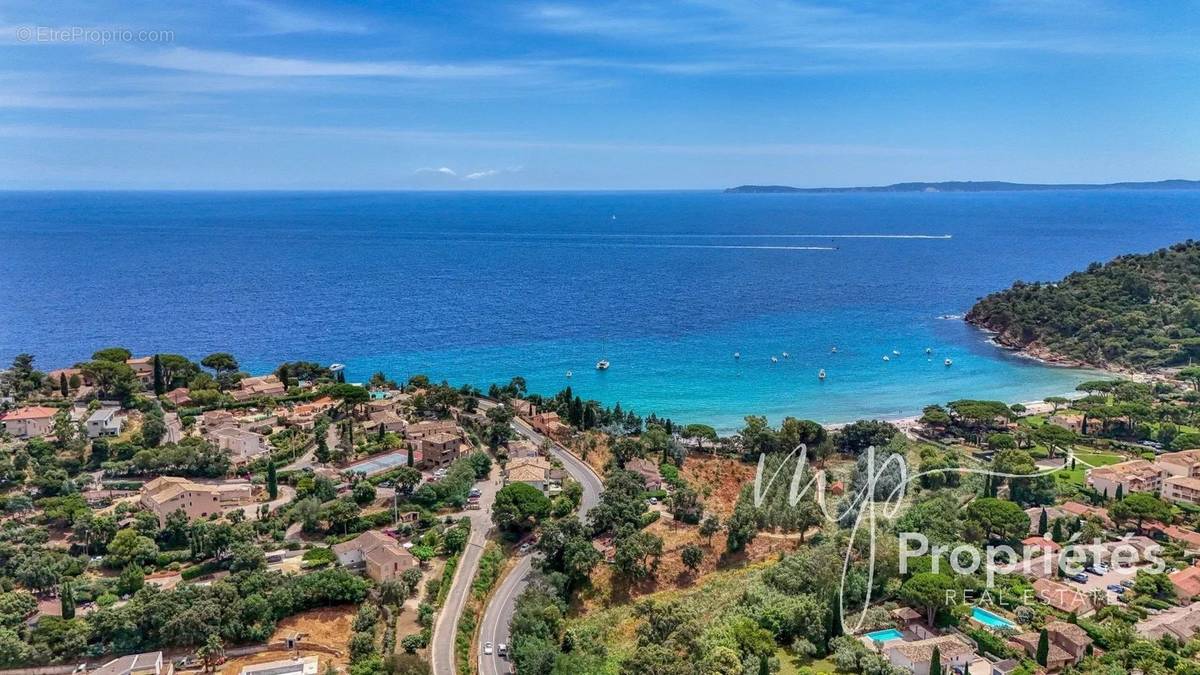 Appartement à LE LAVANDOU