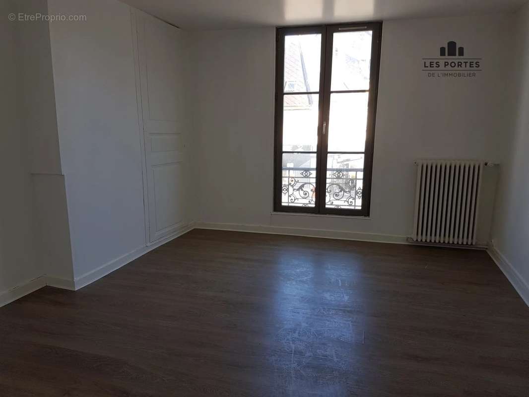 Appartement à MALESHERBES