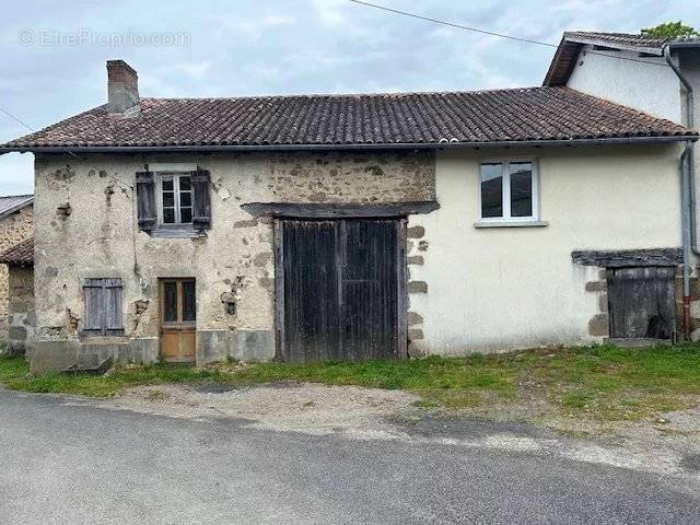 Maison à SAINT-VICTURNIEN