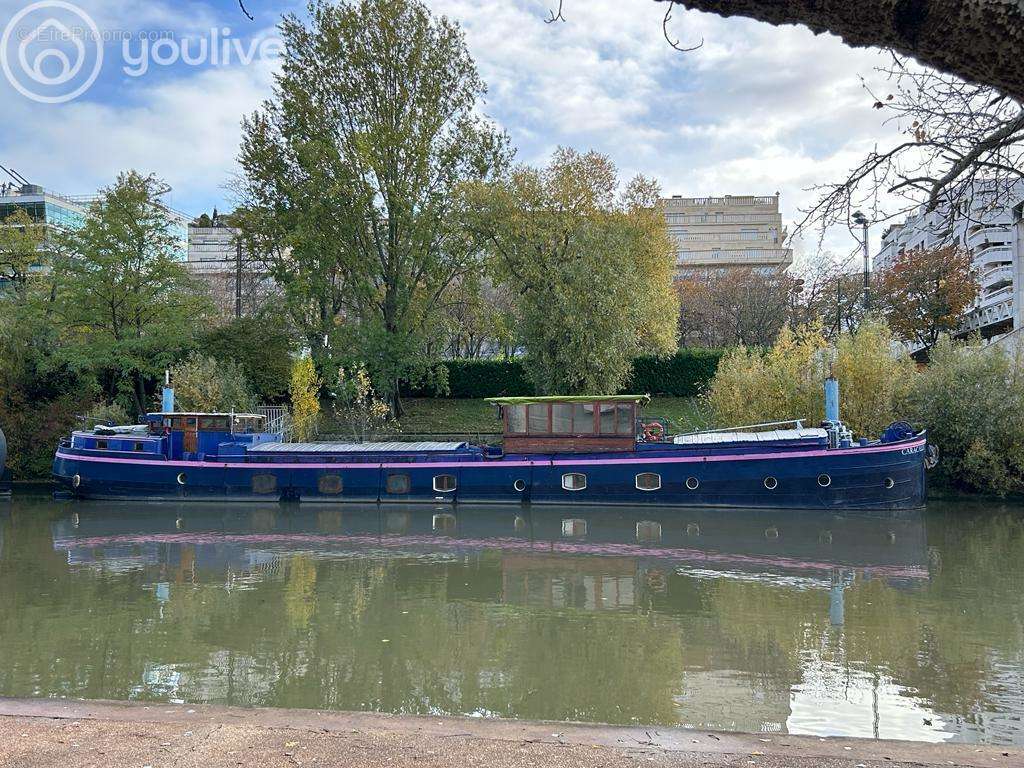 Autre à NEUILLY-SUR-SEINE