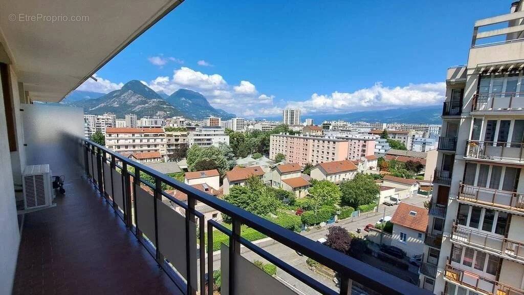 Appartement à GRENOBLE