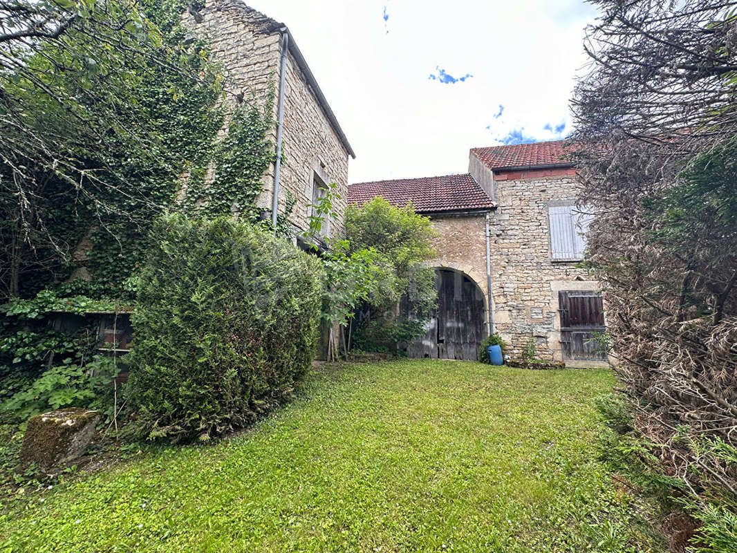 Maison à MASSANGIS